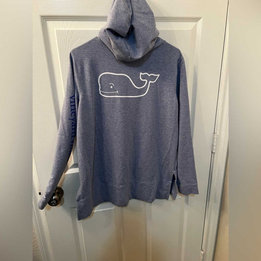 Vineyard vines hoody